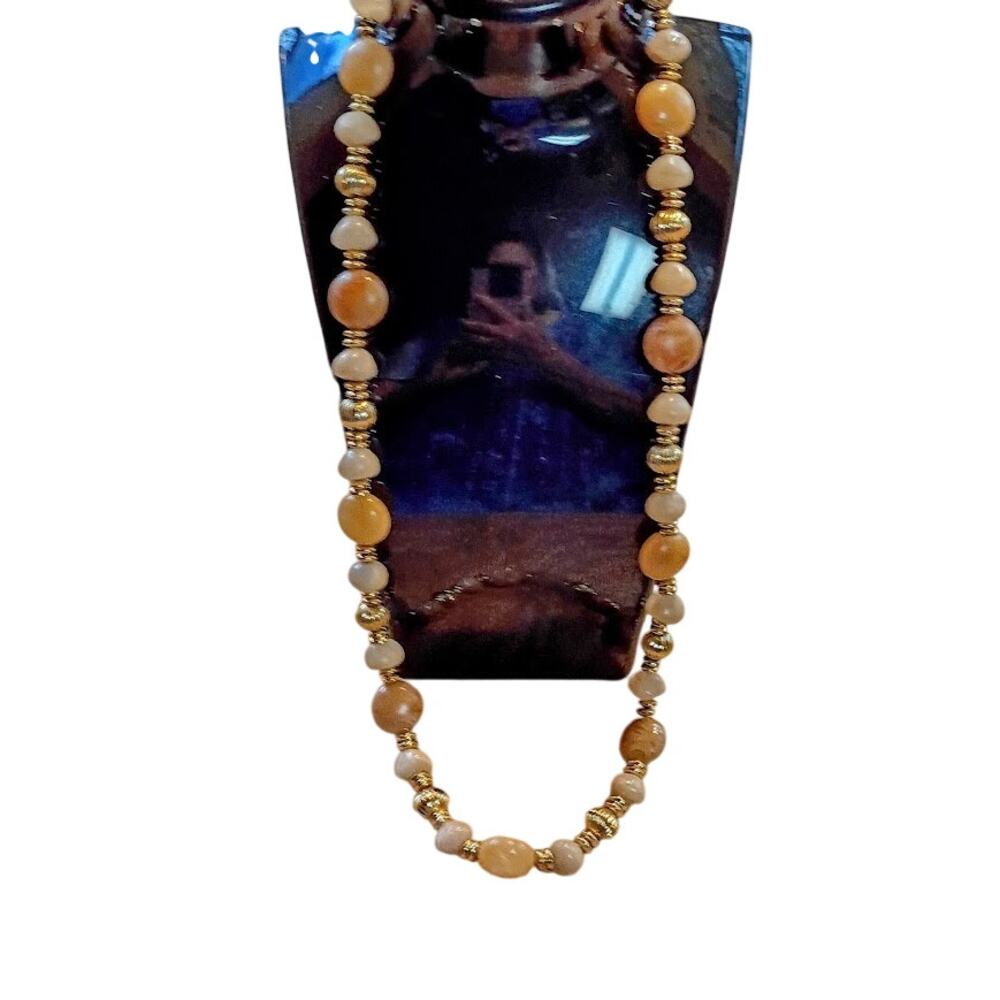 Vintage Beaded Necklace Retro Style Earth Tone Colors Gold-Tone Spacers